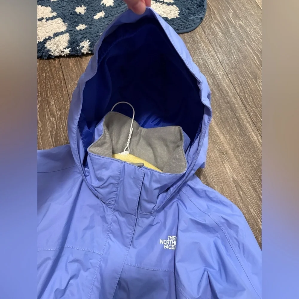 North Face Girl's Resolve Reflective Jacket large 14 - 16